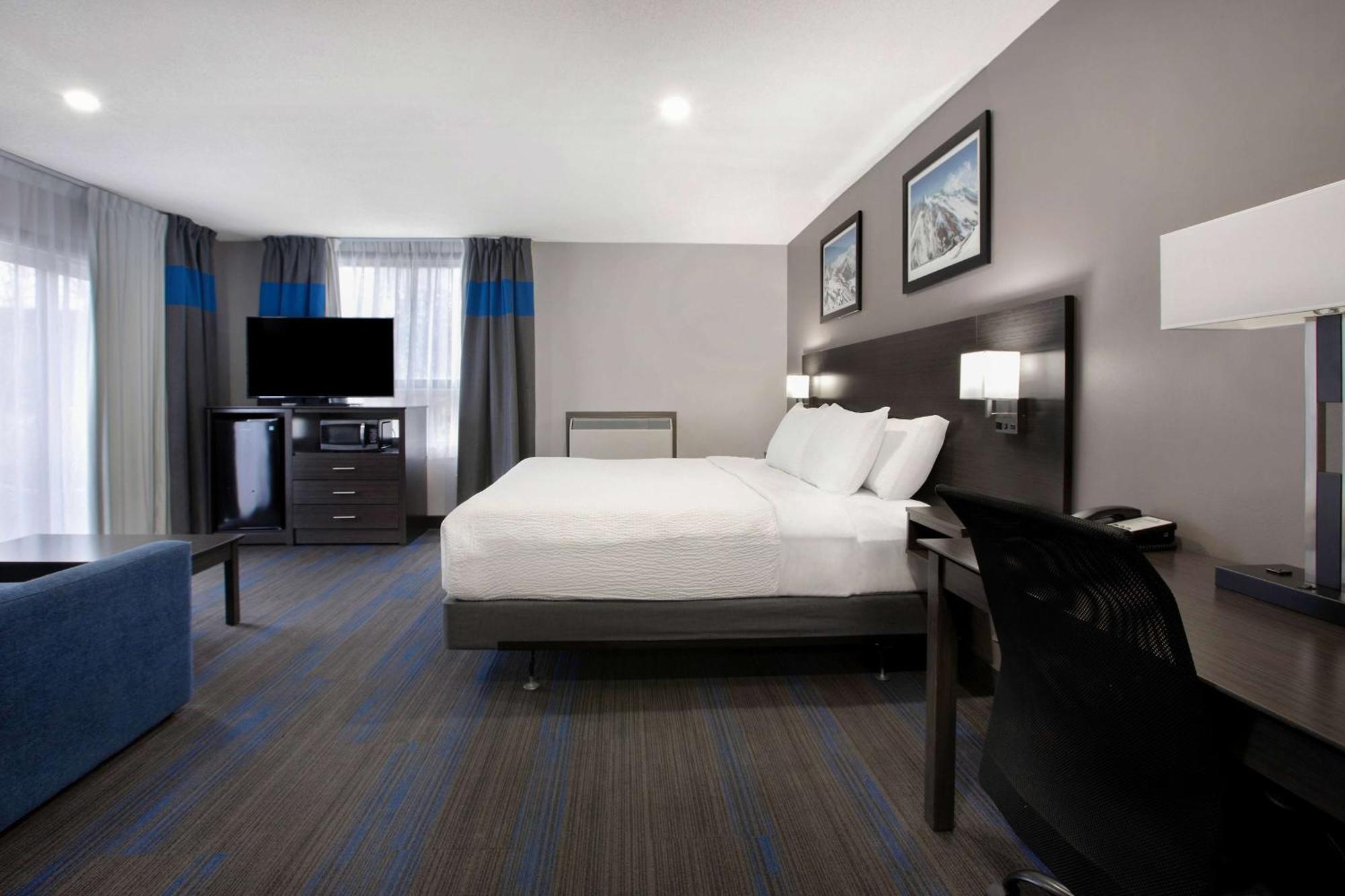 Days Inn By Wyndham Barrie Dış mekan fotoğraf